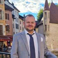 Eric Laperriere