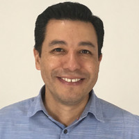 Max Salazar A.
