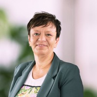 Beate Hütt