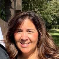 Gina Lewis