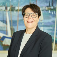 Iris Hahn MBA, FRICS