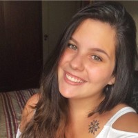 Julia Esquerdo