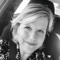 Sandra Corder
