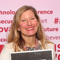 Sandra Hoyer