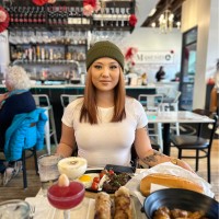 Elizabeth Xiong