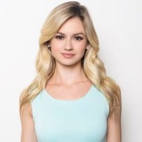 Chloé Nowell