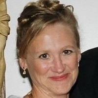 Angela Reinhart