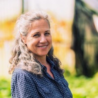 Jennifer Bloeser