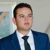 Andres Davalos
