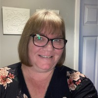 Lesley Macfarlane