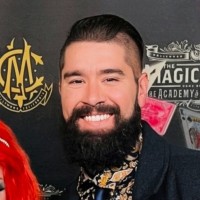 Robert Rosales