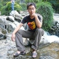 Junyi Huang