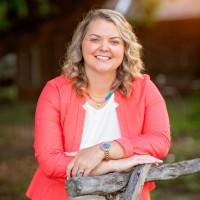 Holly Haralson