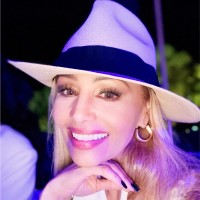 Muriel Alvarez