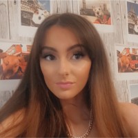 Caitlin Regan