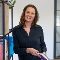 Esther Storm - Van Iperen