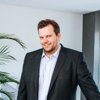 Tim Penopp, 潘 欧亭