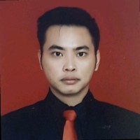 Daniel suryono S.kom S.H M.H