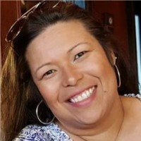 Jeanne Flores
