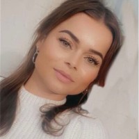 Loraine Van Buuren