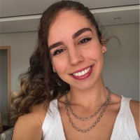 Natália Queiroz