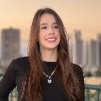 Viviane G.