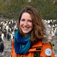Hayley Chwazik-Gee