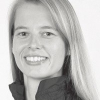 Dr. Monika Hengstler