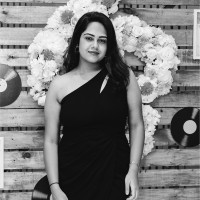 Nidhi A