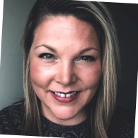 Laurie Stone
