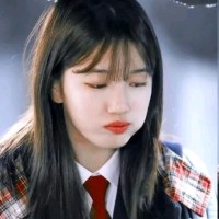 水中月