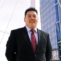 Eric J Ahn