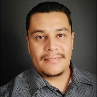 Marco M Mares