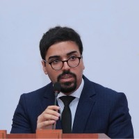 Vəkil Etibar Gara
