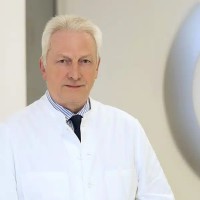 Professor Dr. Wolfgang Küpker (MD, PhD)
