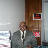 Carlos E Alicea
