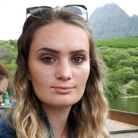 Simoné Janse Van Rensburg