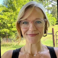 Liz Ellis