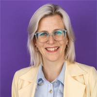 Véronique Emery