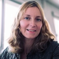 Stephanie Benmimoune