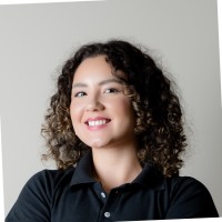 Lívia Junto