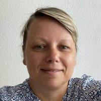 Nancy Schöne
