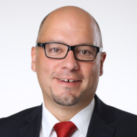 Dr. Thomas Gitzel