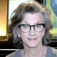 Christine Benkert - Pool
