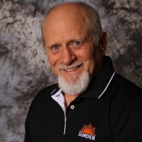 Frank Lewis