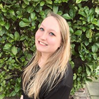 Laura Bunt