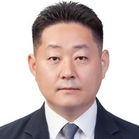 장지욱