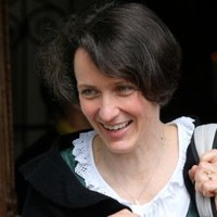 Eva Neumayr