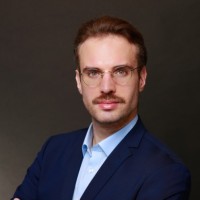 Artem Y.