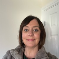 Dr Clare Briggs